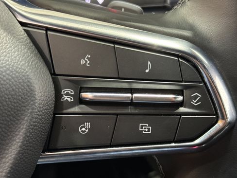 Used 2025 Chevrolet Equinox LT w/ Convenience Package II AWD/4WD image 26