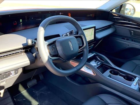 New 2026 Lincoln Nautilus Premier w/ Jet Appearance Package image 8