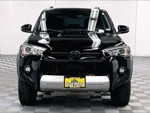 Used 2024 Toyota 4Runner TRD Off-Road Premium w/ Moonroof Package AWD/4WD image 4