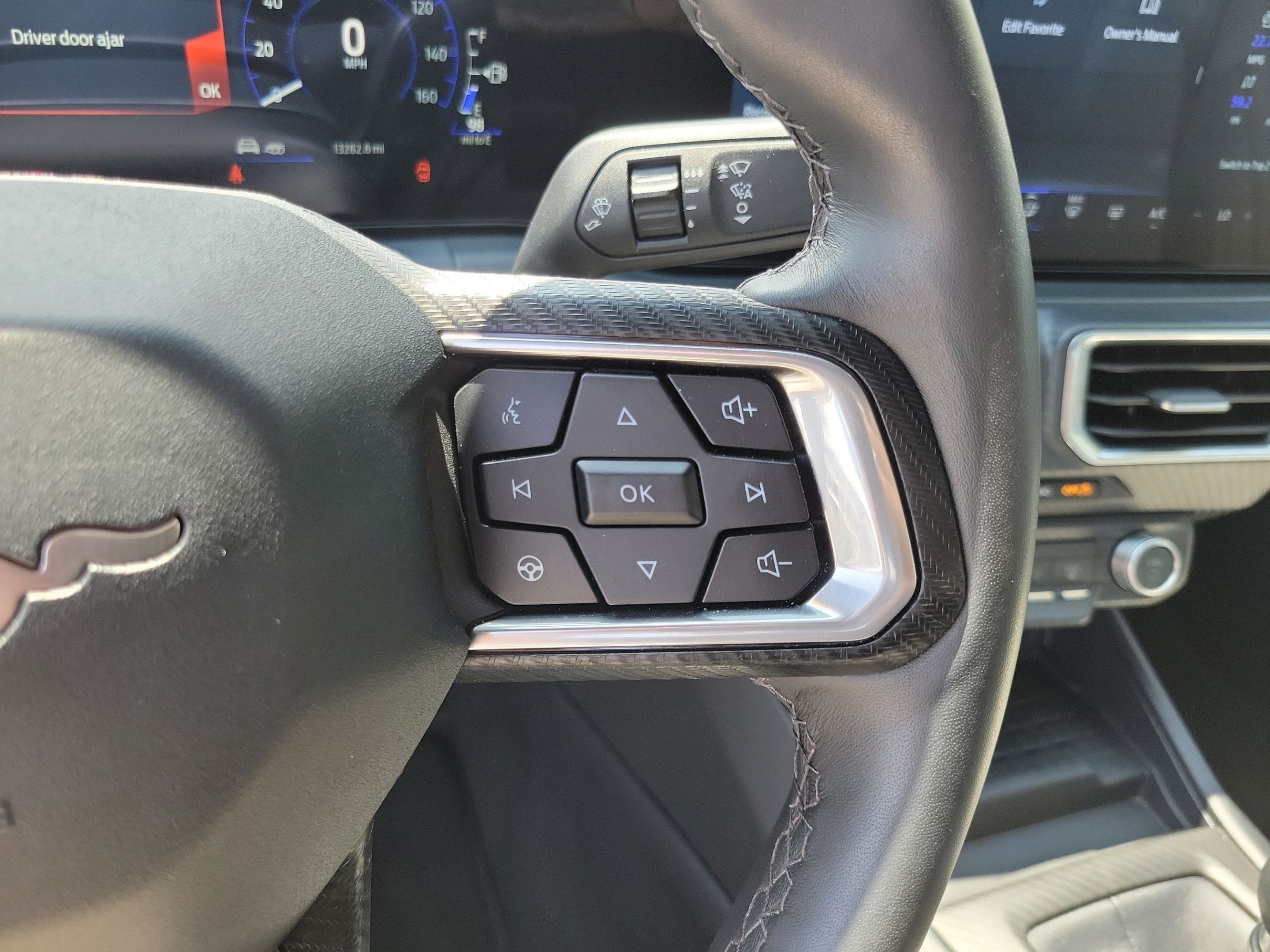Used 2024 Ford Mustang GT Premium RWD image 13