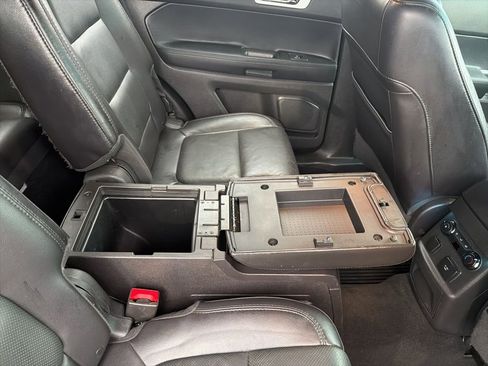 Used 2013 Ford Explorer Limited image 38