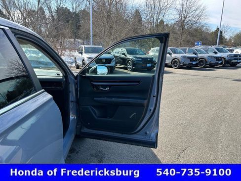 Certified 2025 Honda CR-V EX-L image 18