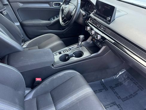 Used 2023 Honda Civic Sport image 18