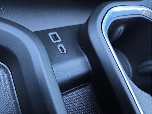 Used 2024 GMC Sierra 3500 Denali w/ Denali Reserve Package image 21