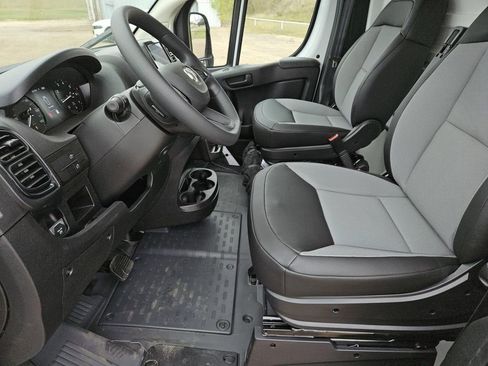 New 2025 RAM ProMaster 3500 w/ Power Group image 11