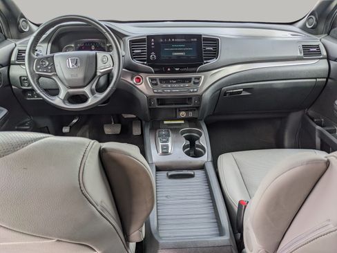 Used 2023 Honda Passport EX-L image 13