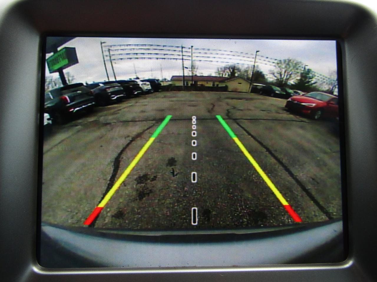 Used 2018 Jeep Compass Latitude w/ Popular Equipment Group FWD image 17