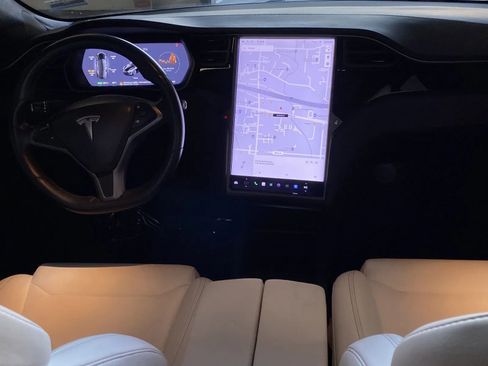 Used 2019 Tesla Model S Standard Range image 5