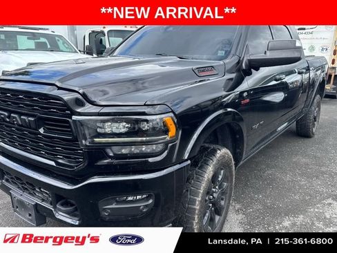 Used 2022 RAM 2500 Limited AWD/4WD image 1