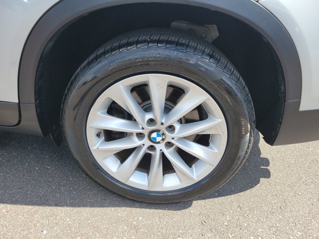 Used 2017 BMW X3 sDrive28i RWD image 24