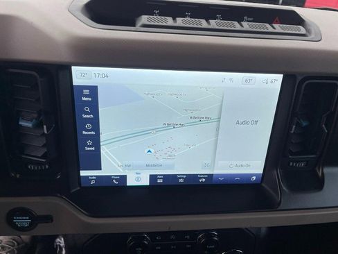 Used 2022 Ford Bronco Wildtrak image 25