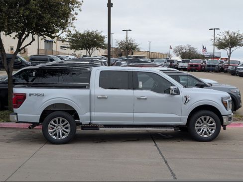 New 2025 Ford F150 Lariat w/ Equipment Group 502A High image 4