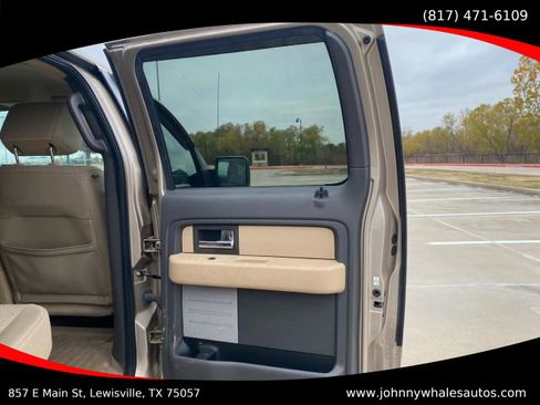 Used 2012 Ford F150 XLT w/ XLT Chrome Pkg image 12