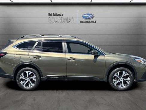 Used 2022 Subaru Outback Limited w/ Popular Package #2 AWD/4WD image 3