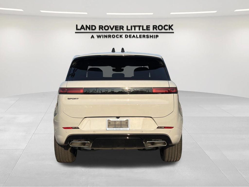 New 2026 Land Rover Range Rover Sport Dynamic SE AWD/4WD image 7