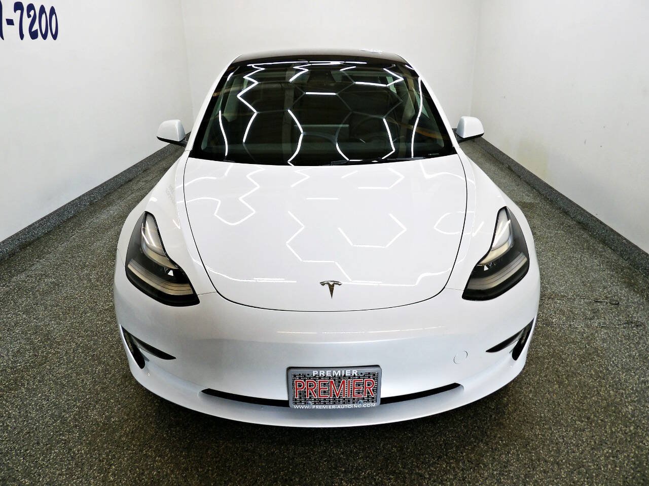 Used 2023 Tesla Model 3 Standard Range RWD image 2