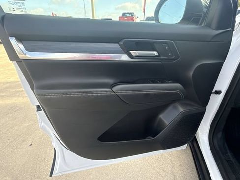 Certified 2026 GMC Terrain Elevation FWD image 23
