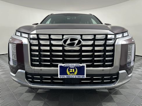 Used 2023 Hyundai Palisade Calligraphy w/ Cargo Package image 9