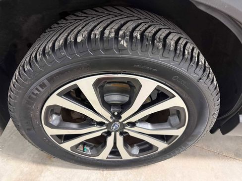 Used 2019 Subaru Forester Limited AWD/4WD image 13