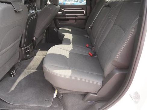 Used 2025 RAM 2500 Big Horn AWD/4WD image 12