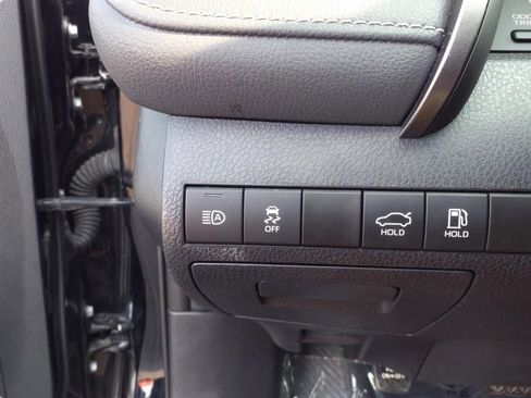 Used 2023 Toyota Camry SE FWD image 24