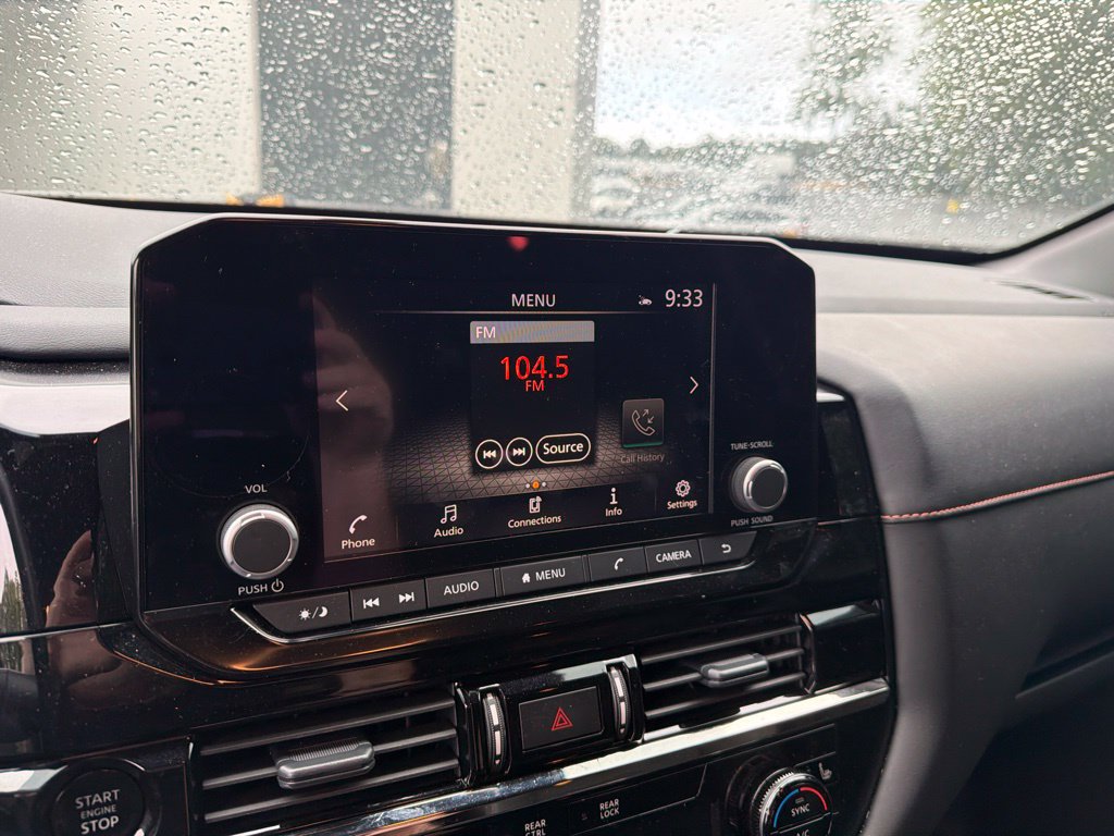 Used 2025 Nissan Pathfinder Rock Creek AWD/4WD image 19