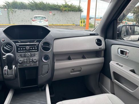 Used 2013 Honda Pilot LX image 29