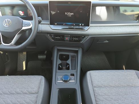 New 2026 Volkswagen Tiguan S image 21