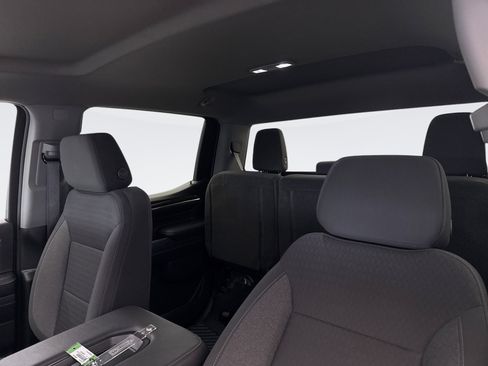 Used 2023 Chevrolet Silverado 1500 LT AWD/4WD image 11