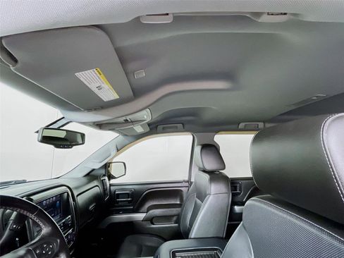 Used 2018 Chevrolet Silverado 1500 LTZ Z71 w/ Redline Edition image 12