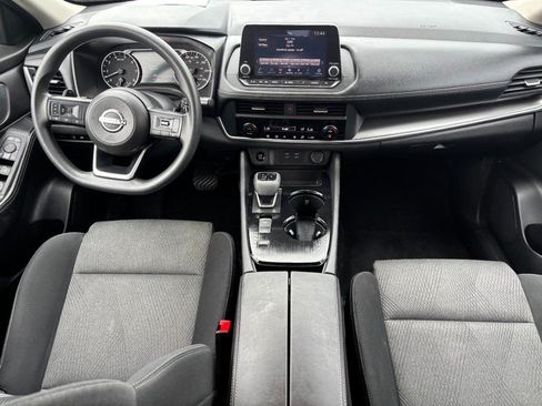 Used 2024 Nissan Rogue SV FWD image 13