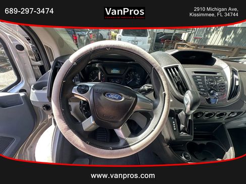 Used 2017 Ford Transit 350 XLT image 10