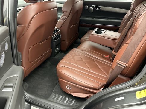 Certified 2026 Genesis GV80 3.5T Prestige AWD/4WD image 23