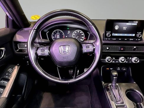 Used 2023 Honda Civic Sport image 9