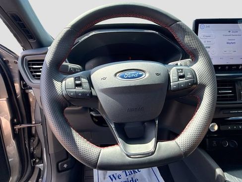 Certified 2023 Ford Escape ST-Line w/ Tech Pack #1 AWD/4WD image 12