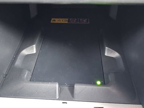 Used 2025 Toyota Corolla Cross LE image 15