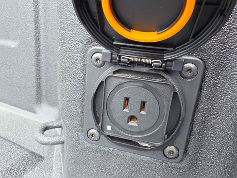 Used 2025 Chevrolet Silverado 2500 LT w/ All Star Edition image 20