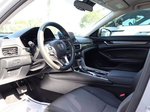 Used 2019 Honda Accord LX image 13