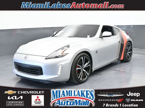 Used 2020 Nissan 370Z w/ Sport Package image 1