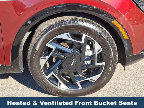 Used 2025 Kia Sportage SX image 10