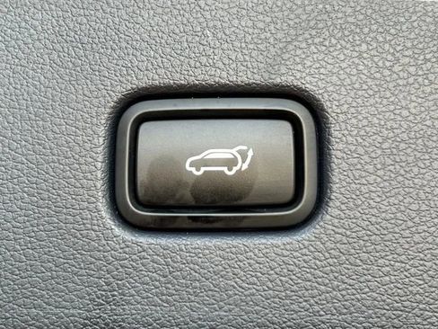 Used 2021 Hyundai Palisade Limited image 50