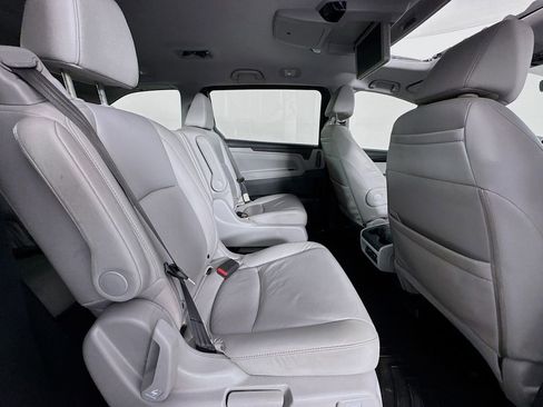 Used 2020 Honda Odyssey Elite image 40