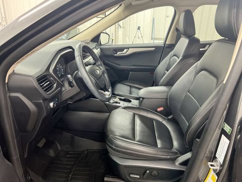 Used 2020 Ford Escape SEL FWD image 19