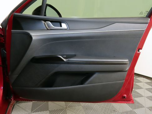 Used 2024 Kia K5 GT-Line image 53