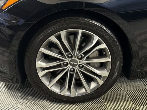 Used 2015 Hyundai Genesis 3.8 w/ Option Group 02 image 15