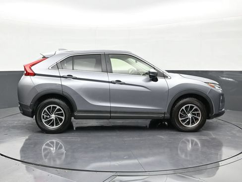 Used 2020 Mitsubishi Eclipse Cross ES AWD/4WD image 4