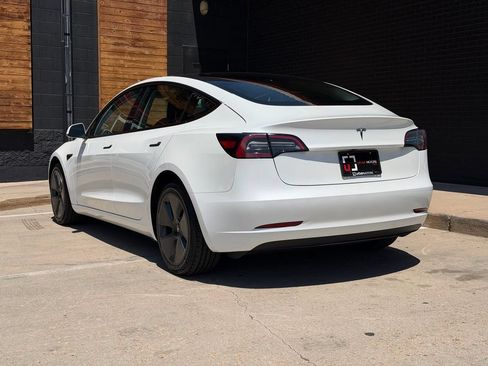 Used 2023 Tesla Model 3 Standard Range RWD image 13