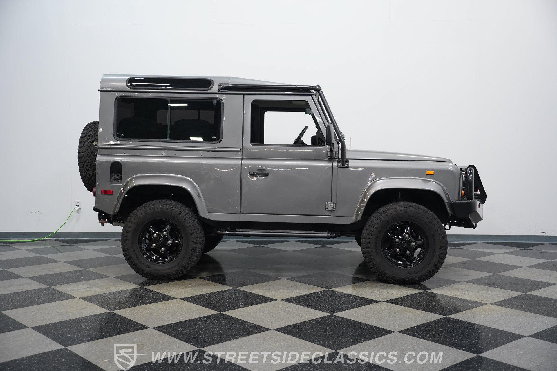 Used 1997 Land Rover Defender 90 AWD/4WD image 14