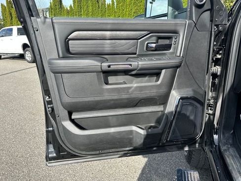 New 2026 RAM 2500 Limited image 10