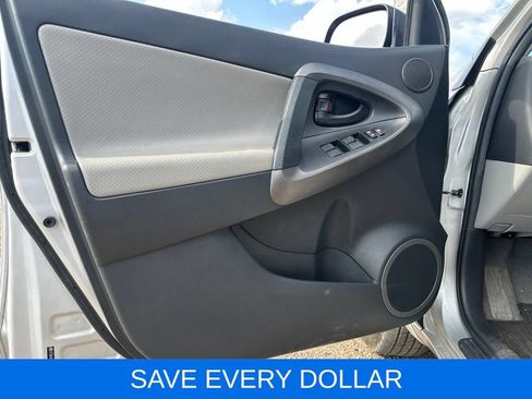 Used 2012 Toyota RAV4 Limited w/ Navigation Value Pkg AWD/4WD image 8